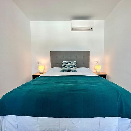Apartamentos La Muralla Grupo Ac Gestion Cadiz Luaran gambar