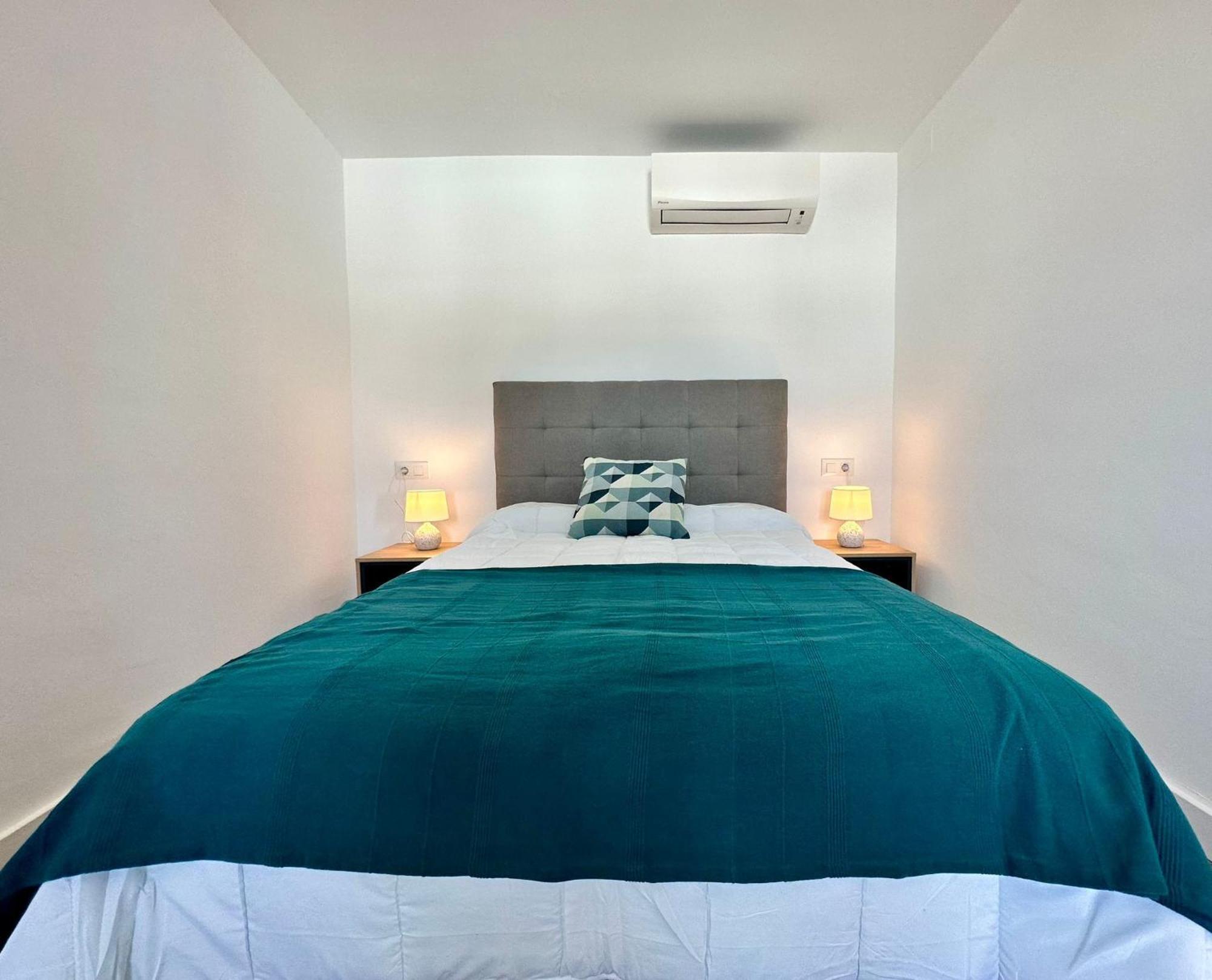 Apartamentos La Muralla Grupo Ac Gestion Cadiz Luaran gambar