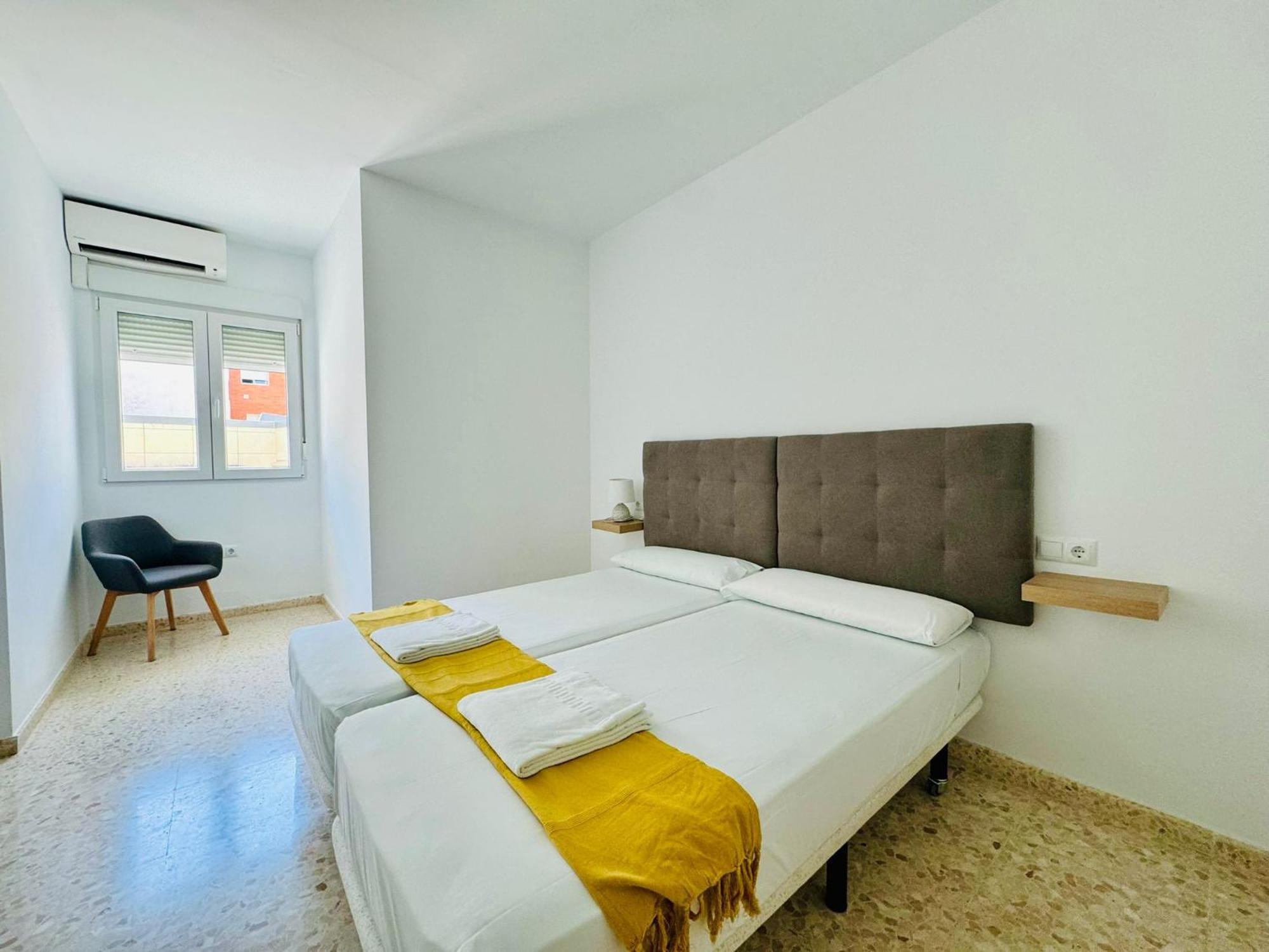 Apartamentos La Muralla Grupo Ac Gestion Cadiz Luaran gambar